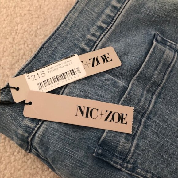 NWT Nic+Zoe Pull-On All Day Demi Boot Cut Jeans, Blue Haze - Size 8 - Picture 8 of 16